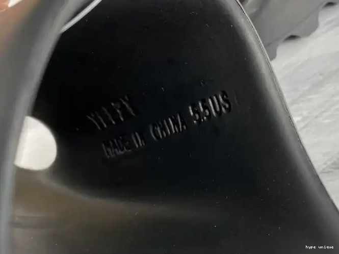 hype Black Slide Adidas Yeezy FX0495 0522